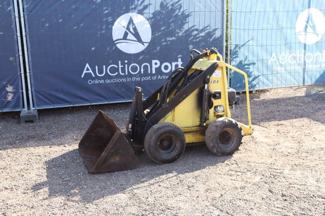 Skid Steer Loader Skidster M10X Petrol 13.5hp