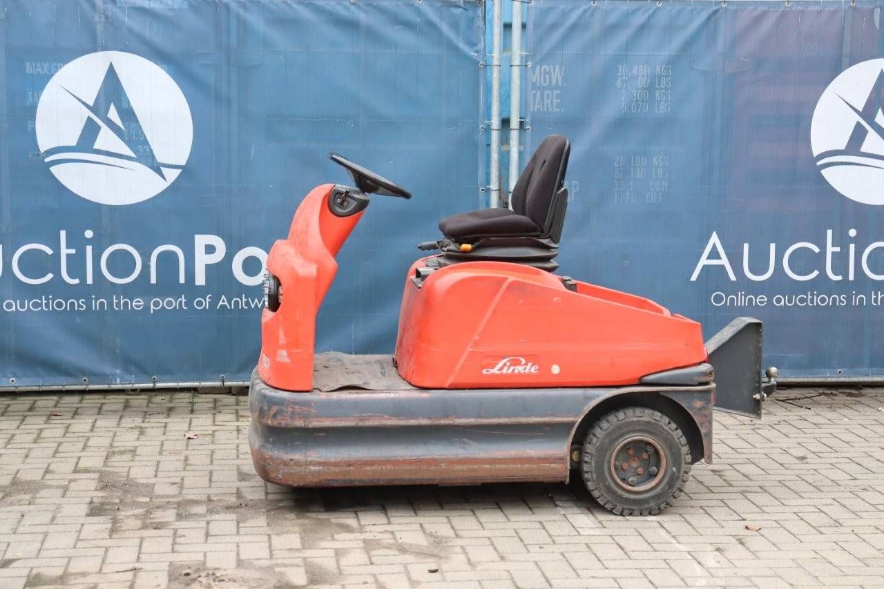 Electric tractor Linde P60 2010