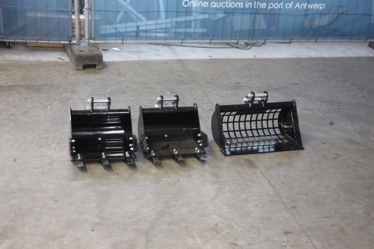Set of excavator beacons for mini excavator New