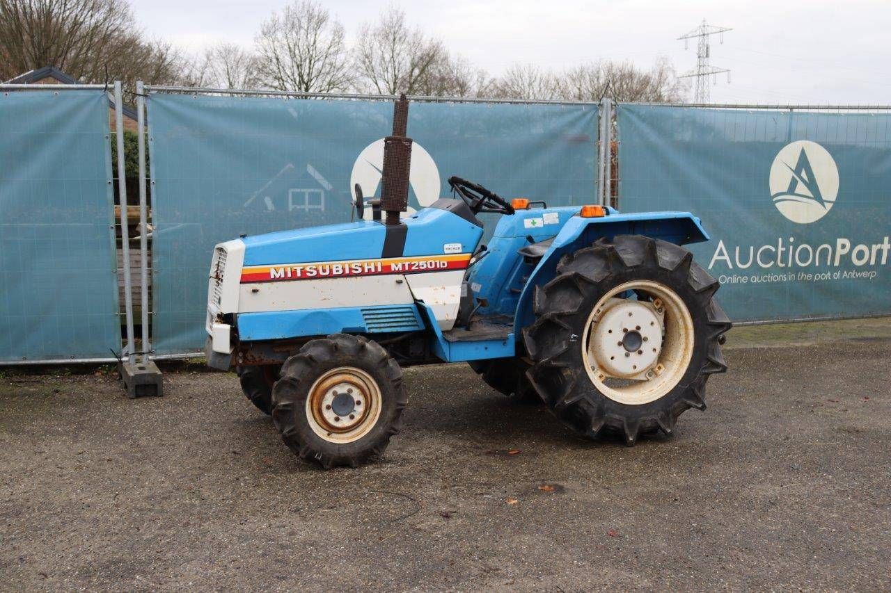 Mini tractor Mitsubishi MT2501D Diesel
