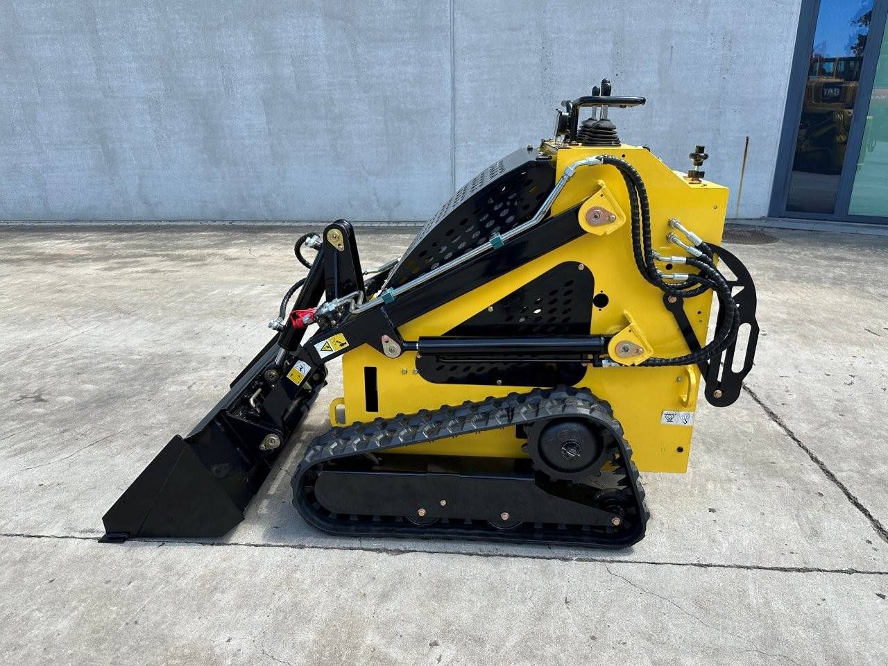 Delano T360 Raupen-Kompaktlader Benzin 2026 Neu