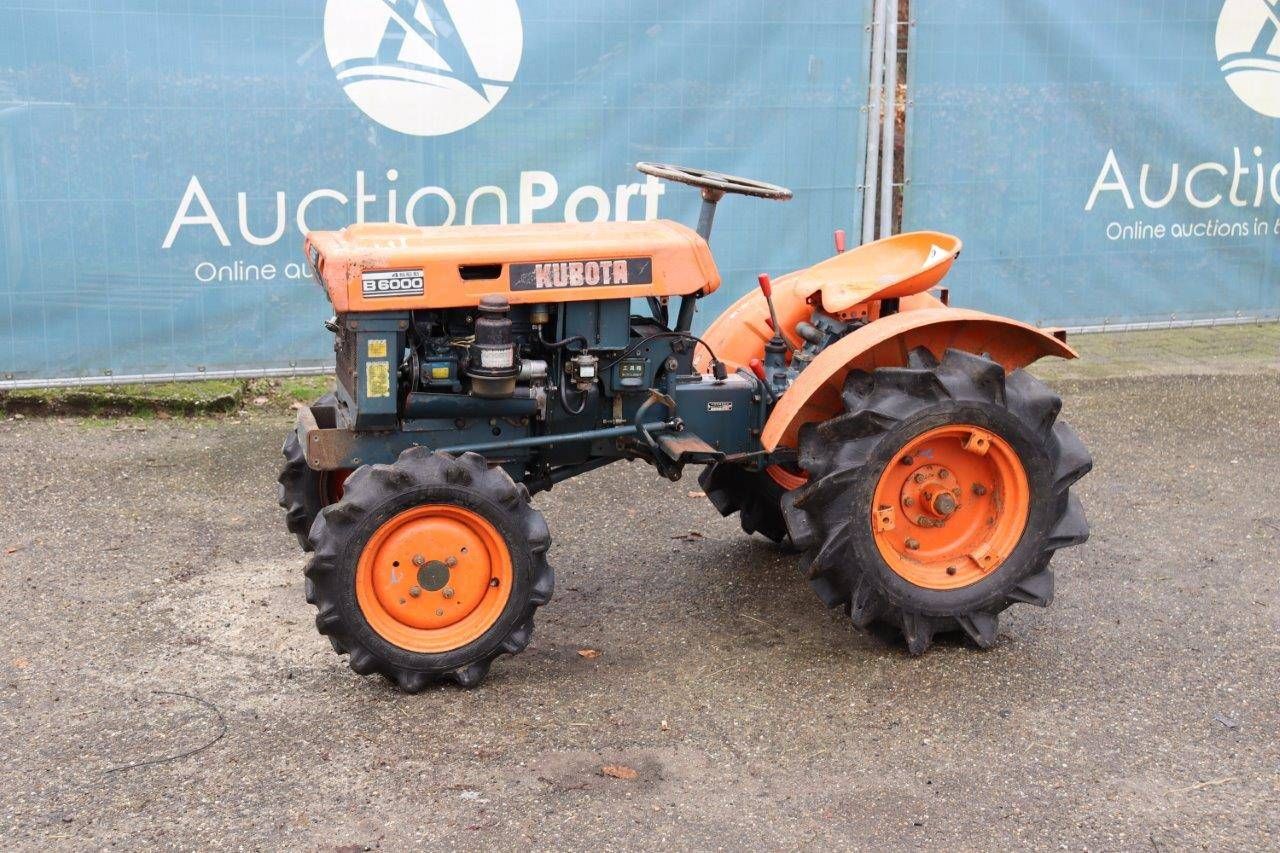 Mini tractor Kubota B6000 Diesel 11hp