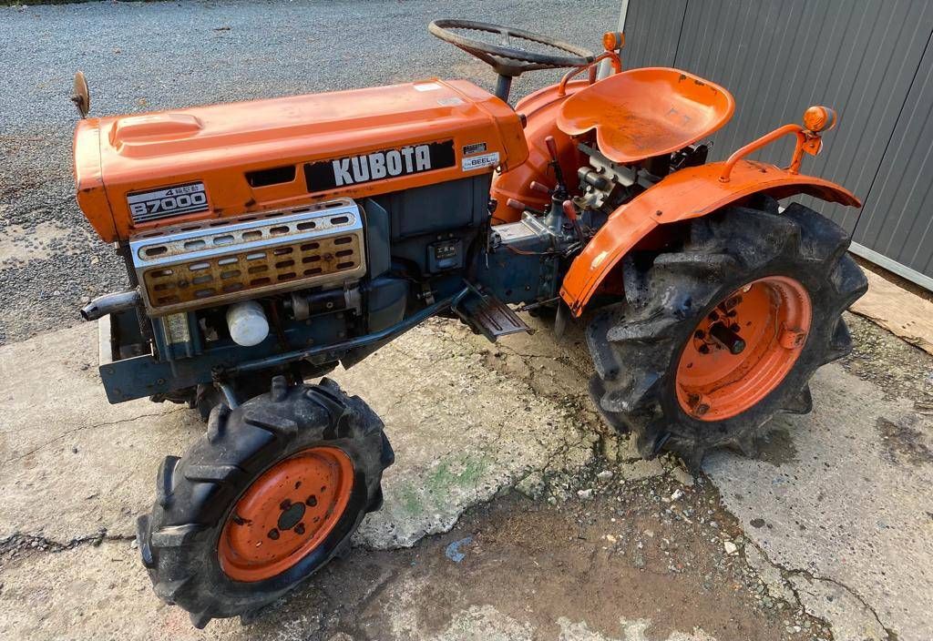 Mini tractor Kubota B7000 Diesel 14hp (Margin)