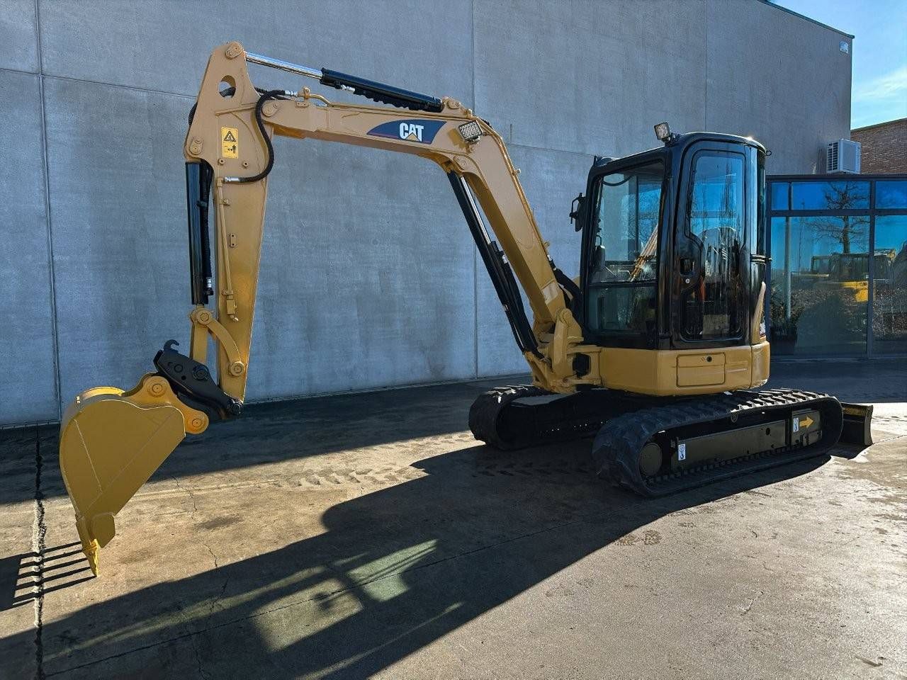 Crawler excavator Caterpillar 304C CR Diesel 23.4kW 2010