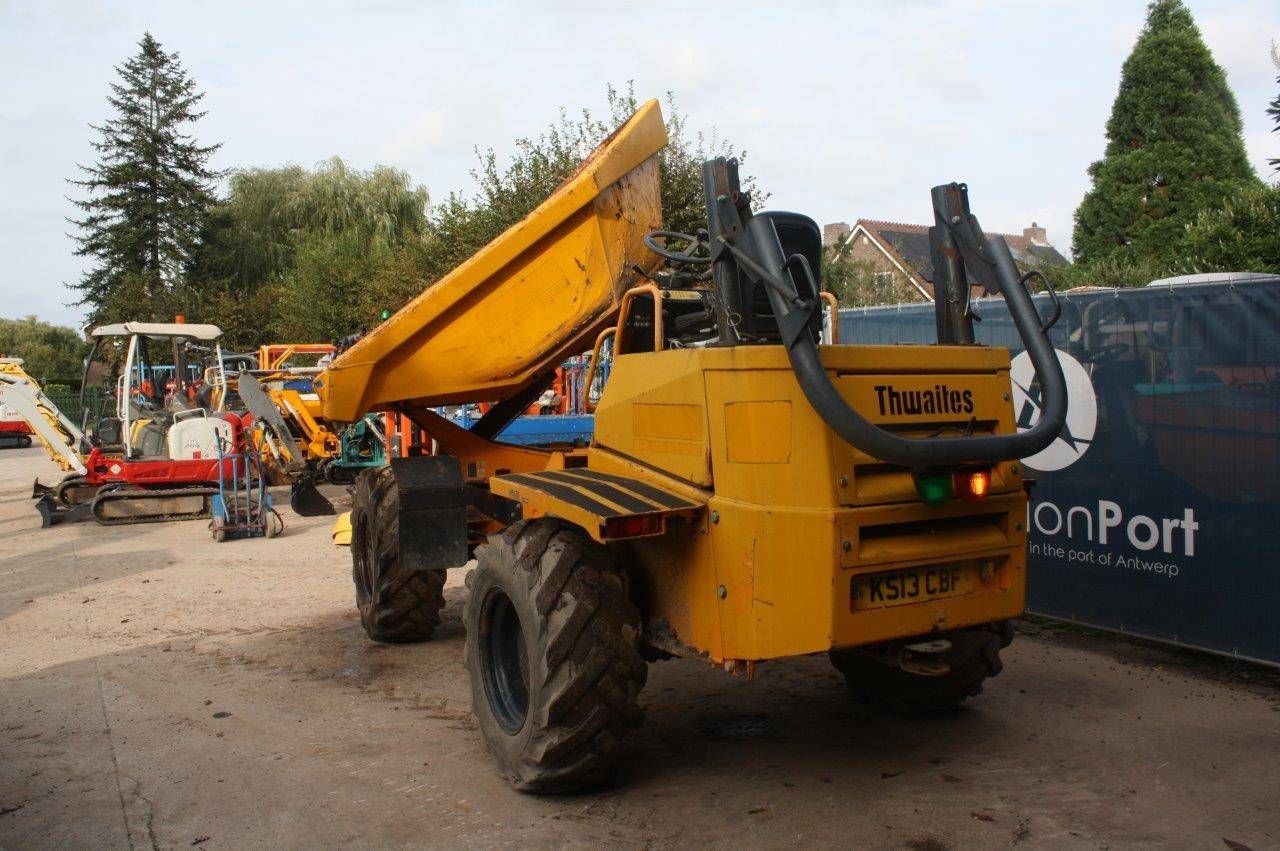 Swing dumper Thwaites 766