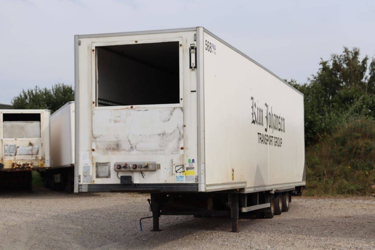 Closed Insulated Trailer Krone