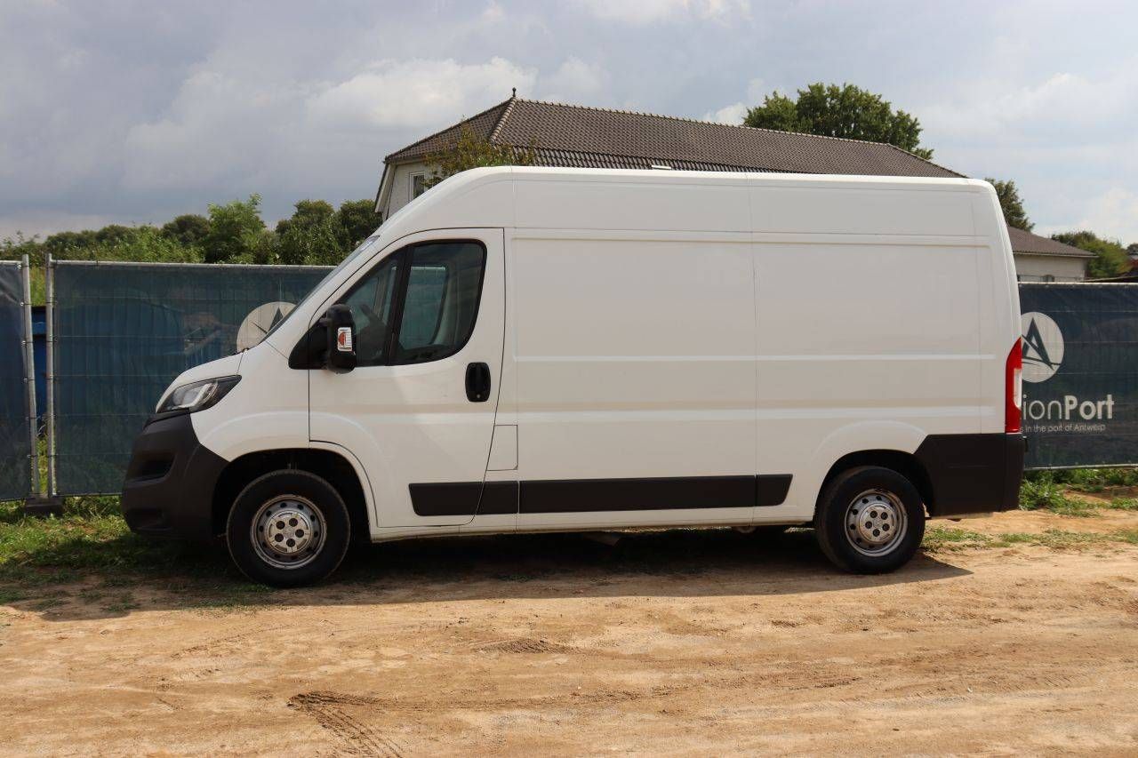Peugeot Boxer Diesel Van 131hp 2017