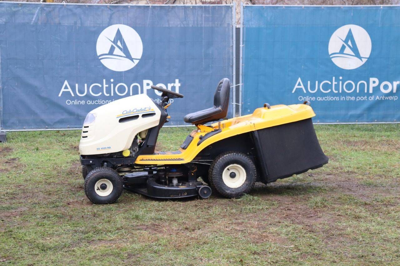 Ride-on Mower Cub Cadet CC 1020 RD Petrol 2006