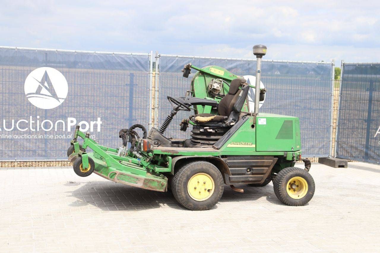 Cortador de grama autopropelido John Deere 1515 S.II BM Diesel 31kW 2014 (Margem)