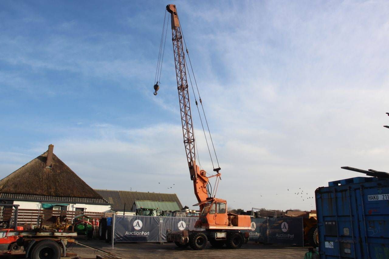 Crane Liebherr A921 Diesel 70hp 17000kg 19m (Margin)