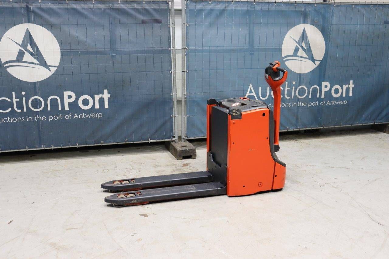 Pallet truck Fenwick T16L Electric 1600kg 2011