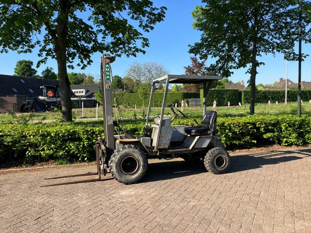 Rough terrain forklift Ausa CE11 Diesel 2000
