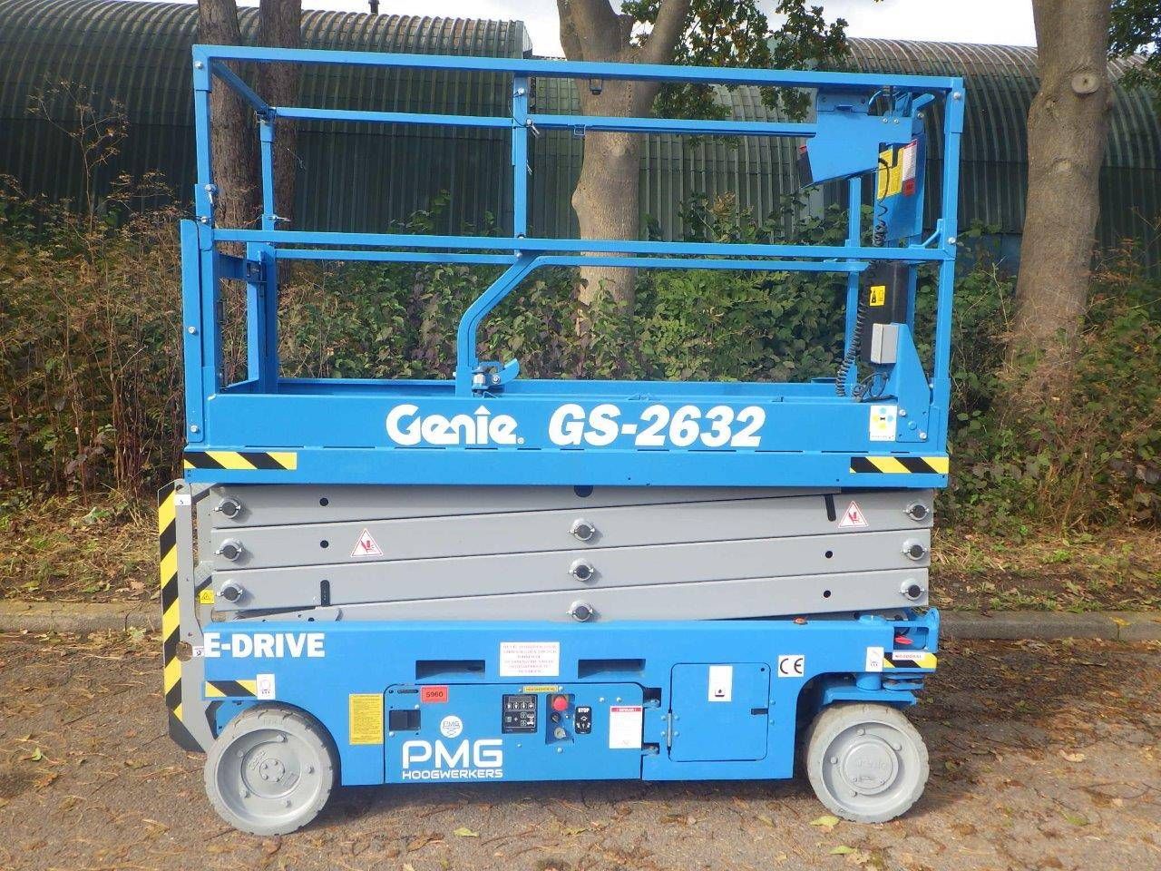 Scissor lift Genie GS-2632E Electric 9.92m 2022