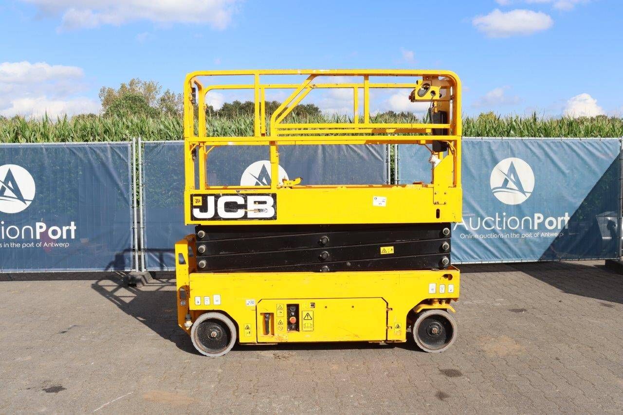 Scissor lift JCB S2632E Electric 250kg 10.1m 2018 
