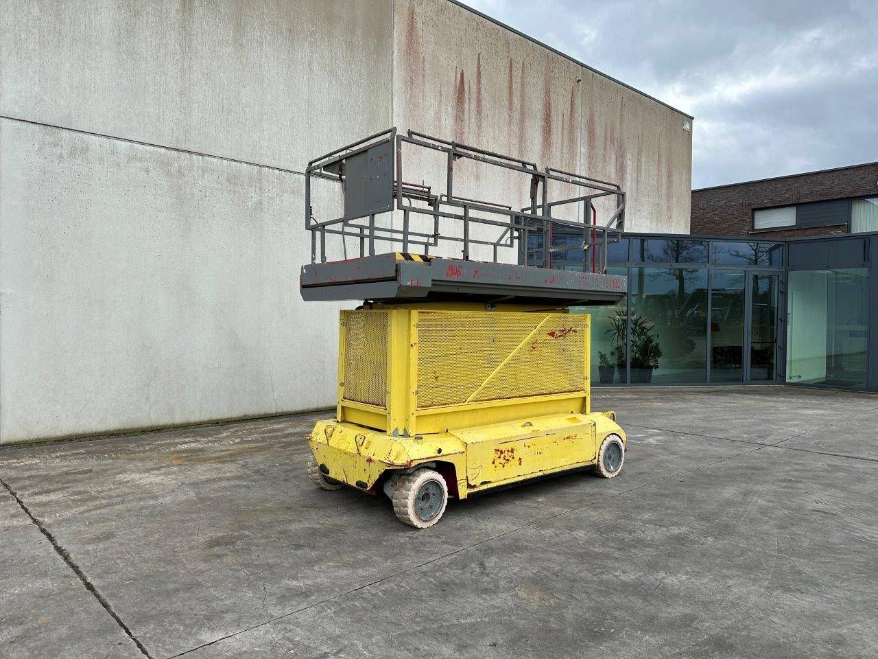 Scissor lift PB S171-16-E Electric 17m