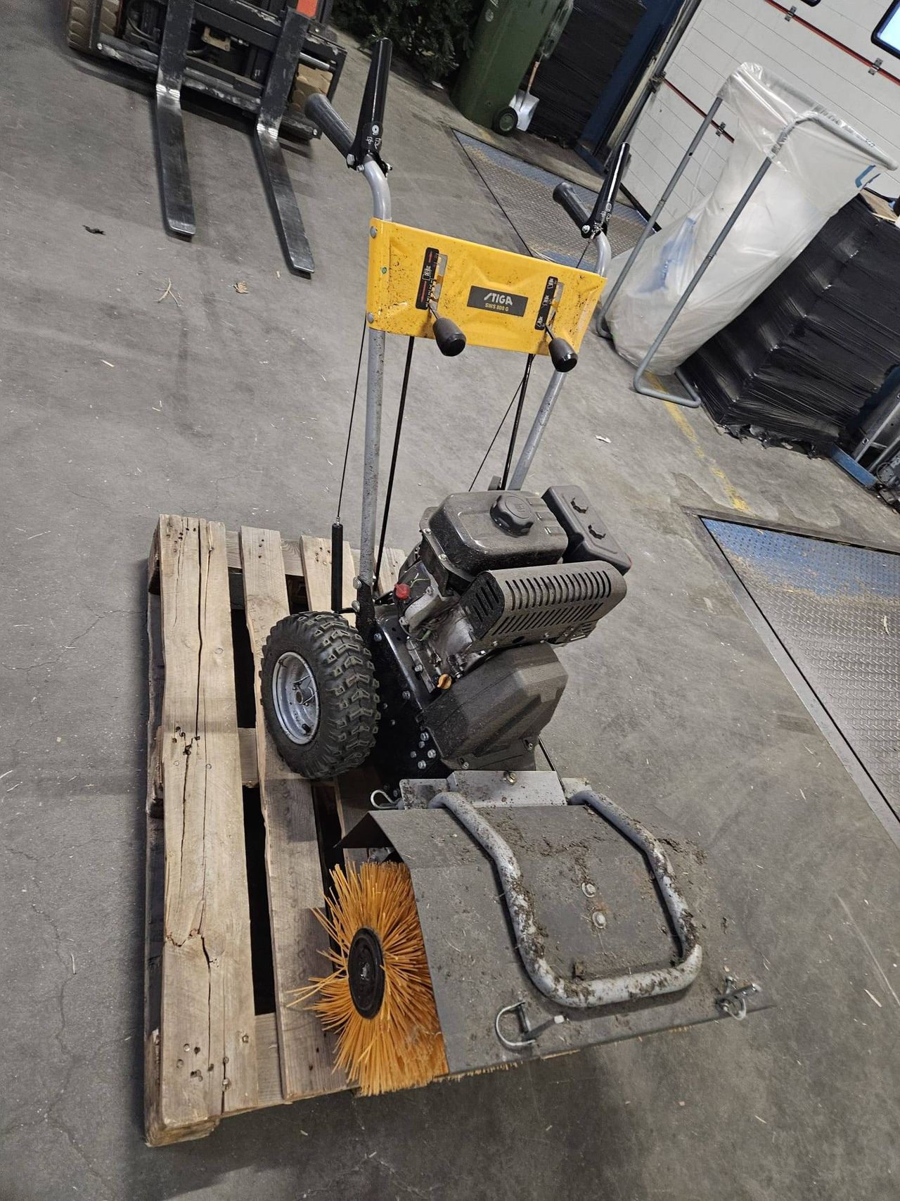 Sweeper Stiga SWS 800 G
