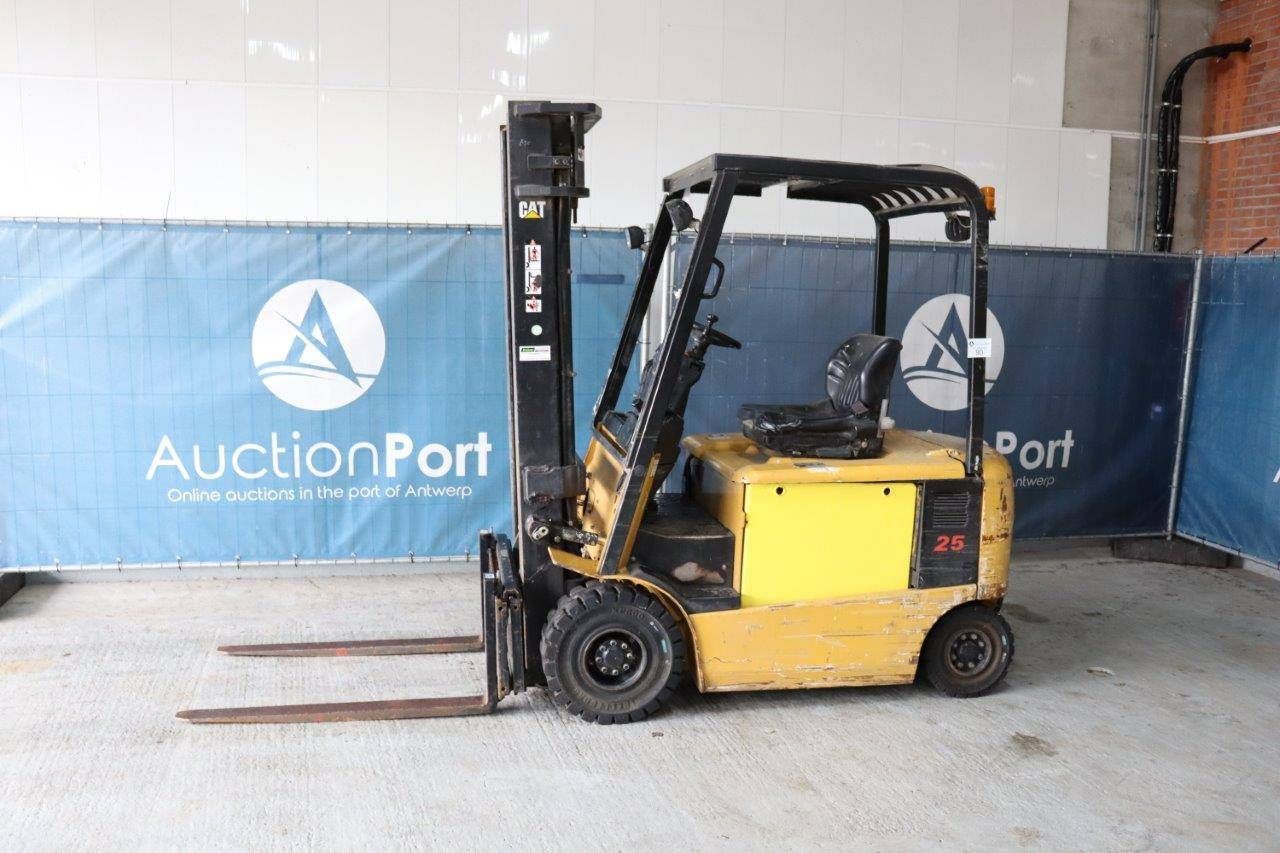 Forklift Caterpillar EP25KPAC Electric 2500kg