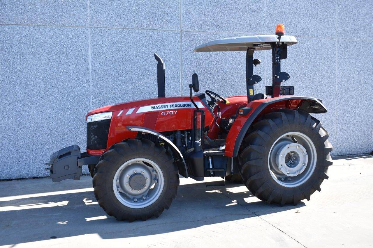 Tractor Massey Ferguson 4707 Diesel New