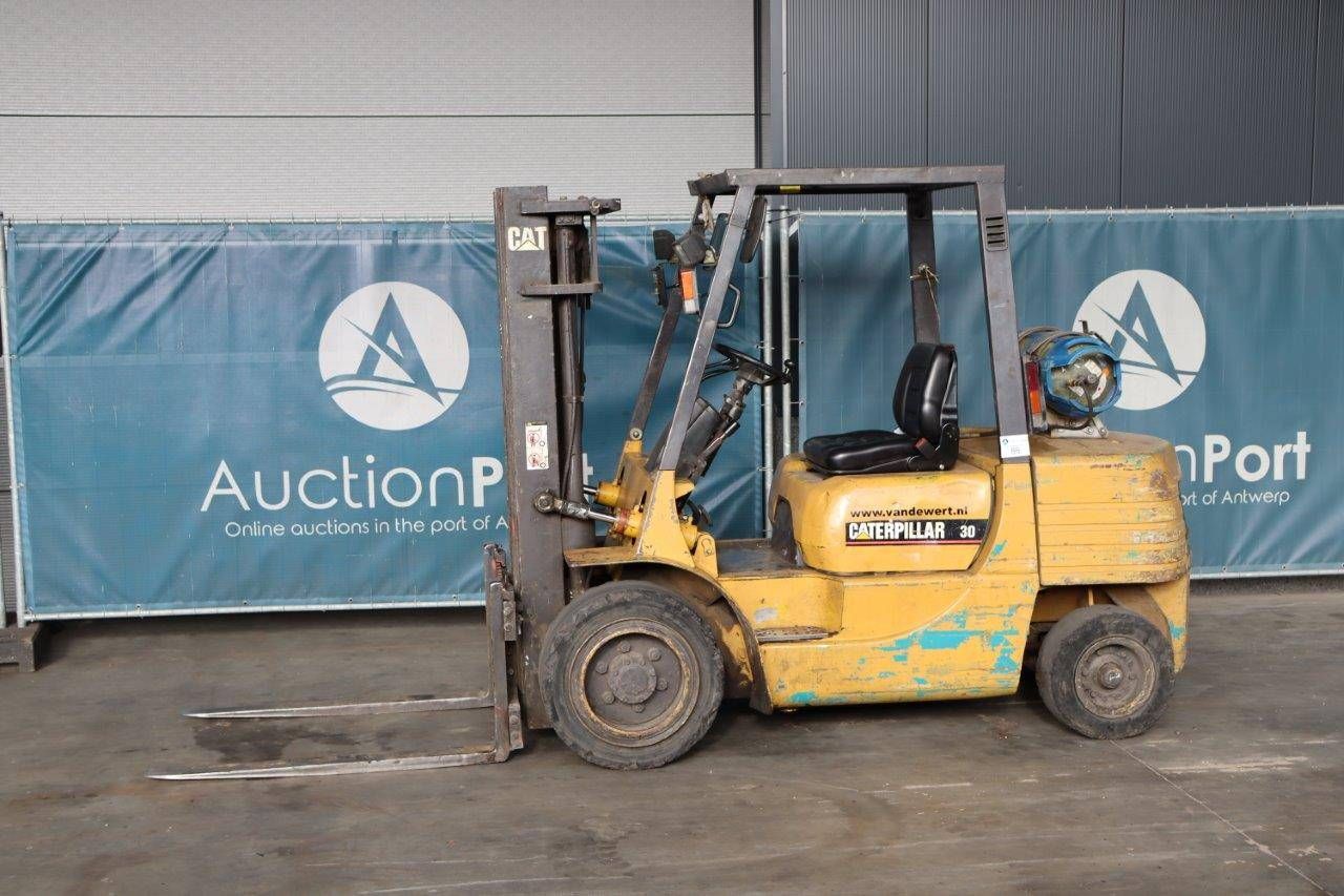 Forklift Caterpillar GP30 LPG 3000kg