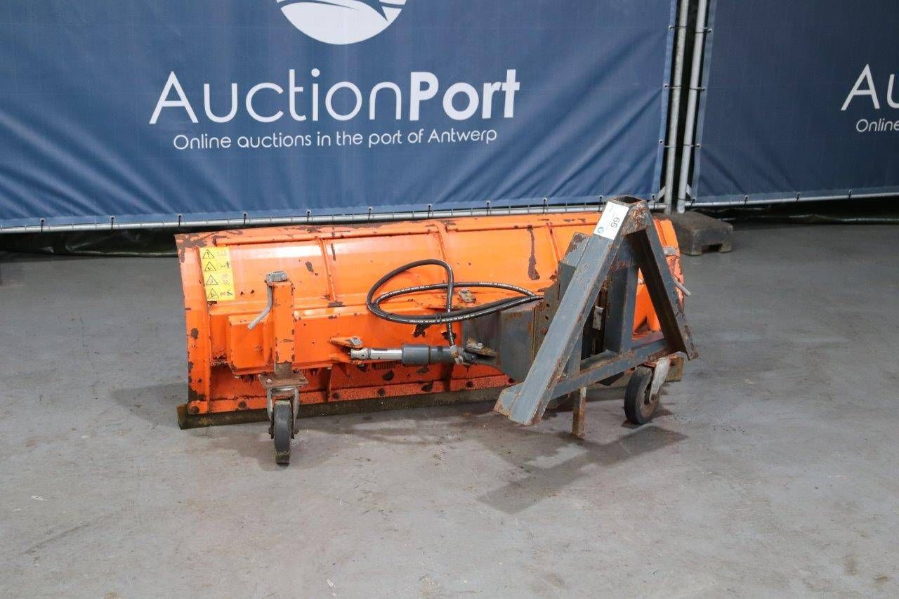 Snow plow Tuchel SK 180