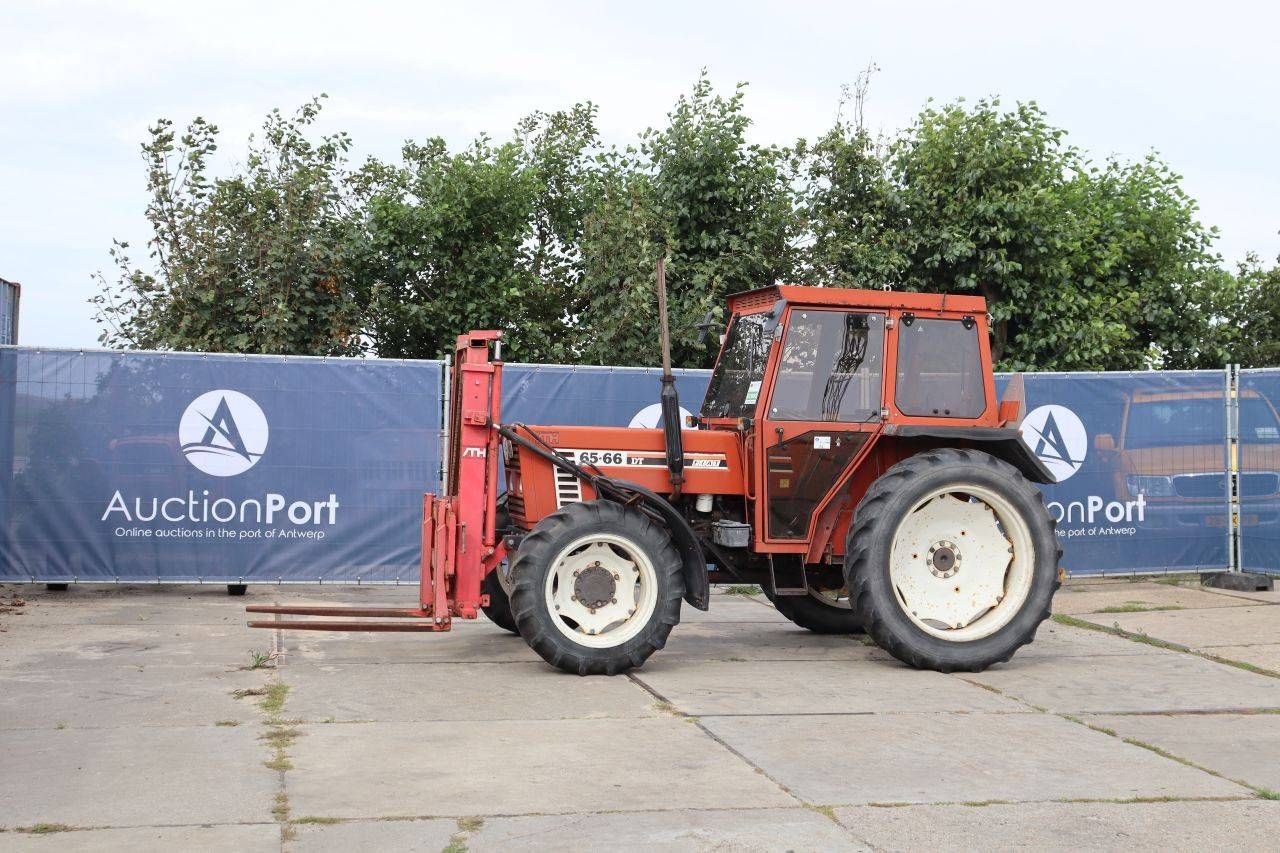 Tracteur diesel Fiat 65-66DT