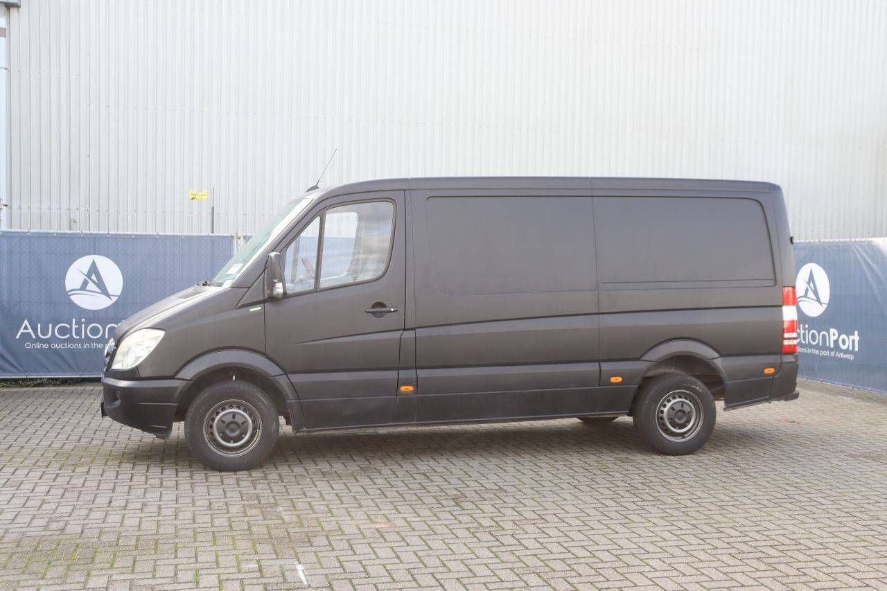 Mercedes-Benz 906 KA 35 SPRINTER 318CDI Diesel Van