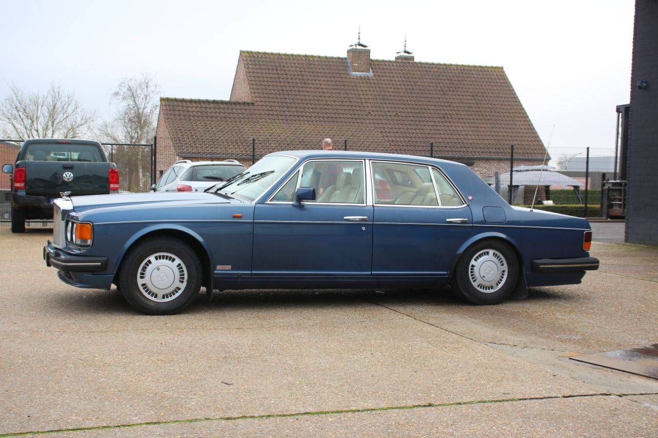Passenger car Bentley Turbo R Petrol 1991 (Margin)