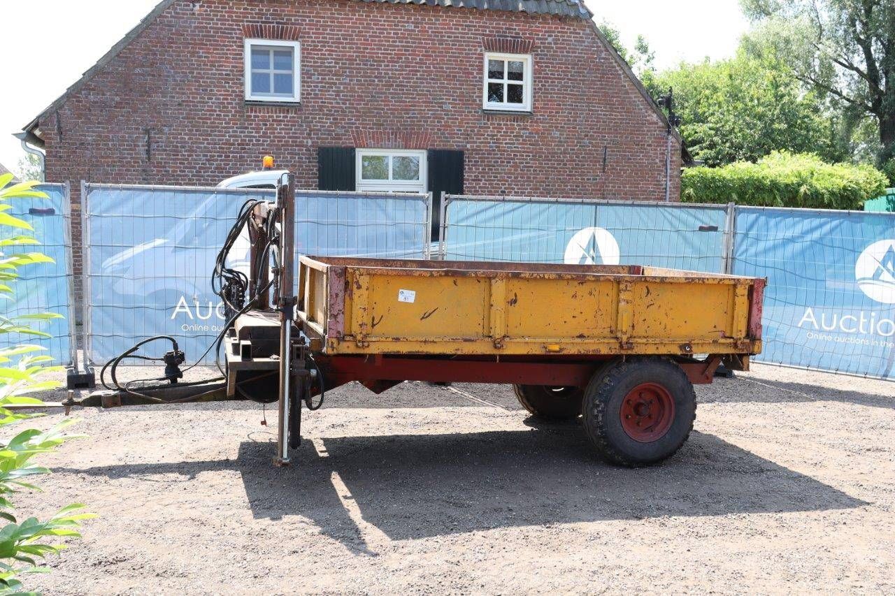 Trailer with crane Elemat
