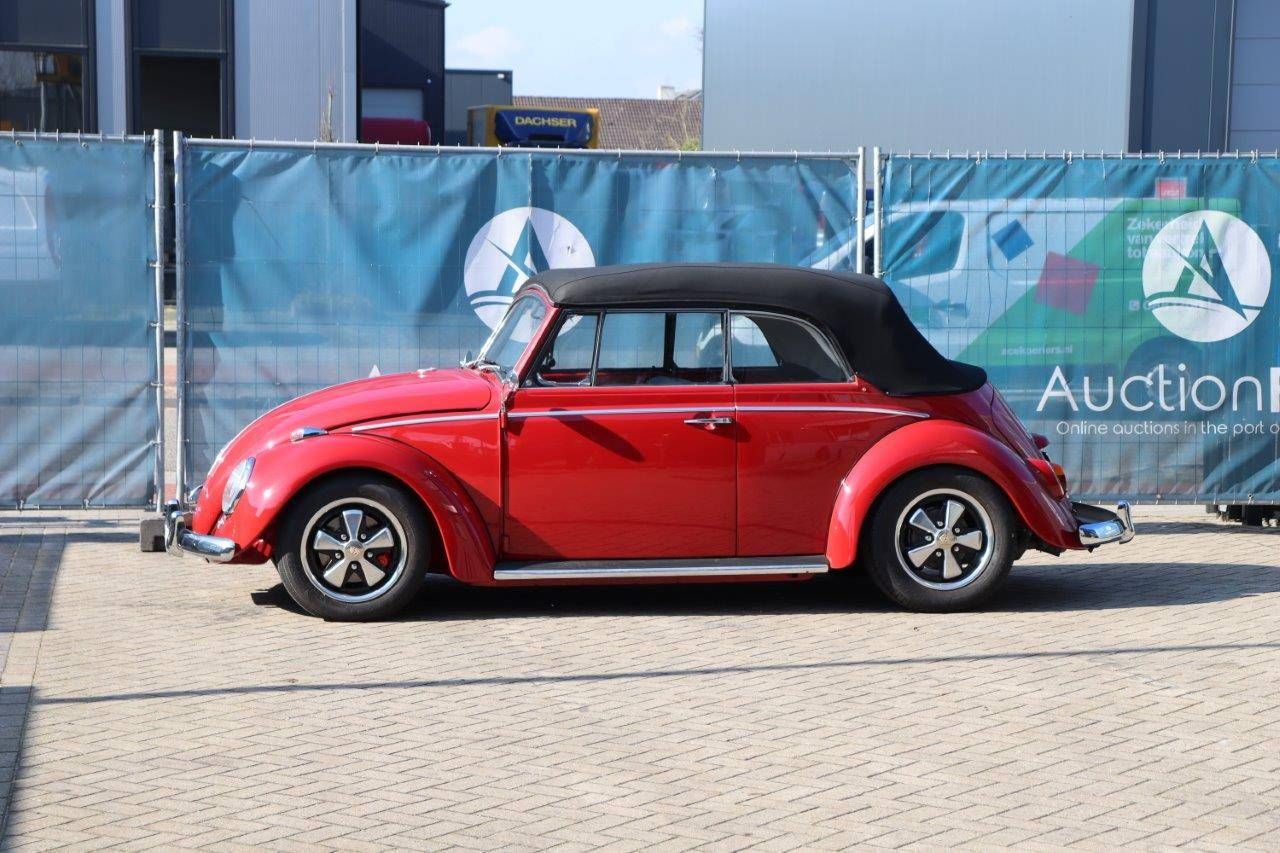 Volkswagen Beetle Cabriolet 1500 Petrol 1970 44hp (Margin)