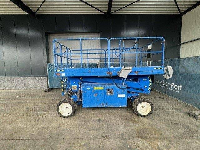Articulating boom lift UpRight SL26SL Diesel 680kg 10m 