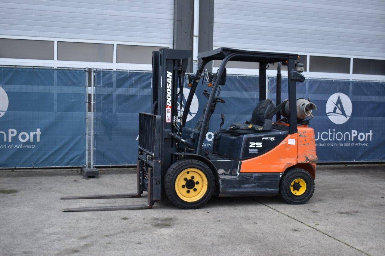 Forklift Doosan G25P-5 LPG 2500kg New
