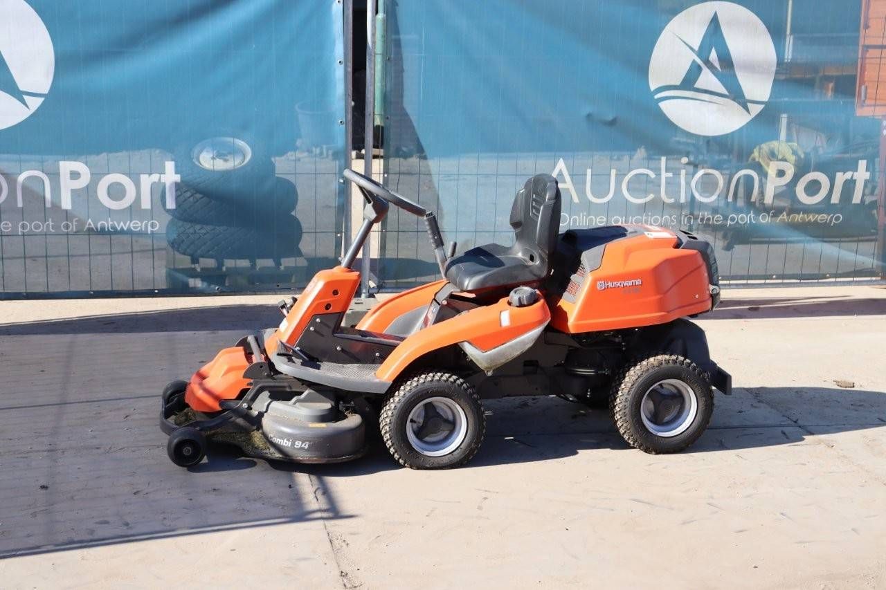 Husqvarna R 213C Petrol Riding Mower (Margin)