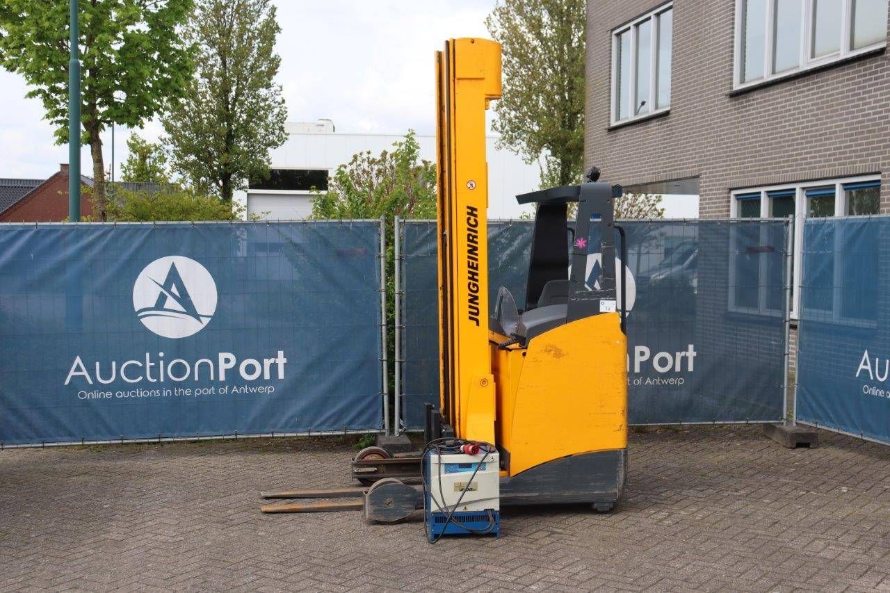 Reach truck Jungheinrich ETV216 Electric 1600kg 10.7m 2006