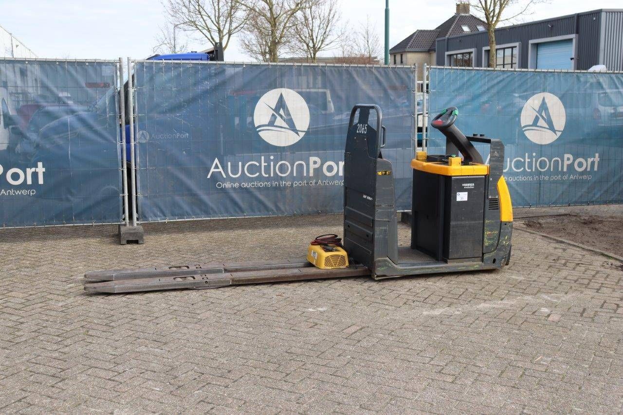 Pallet truck Jungheinrich ECE 225 Electric 2500kg 2014