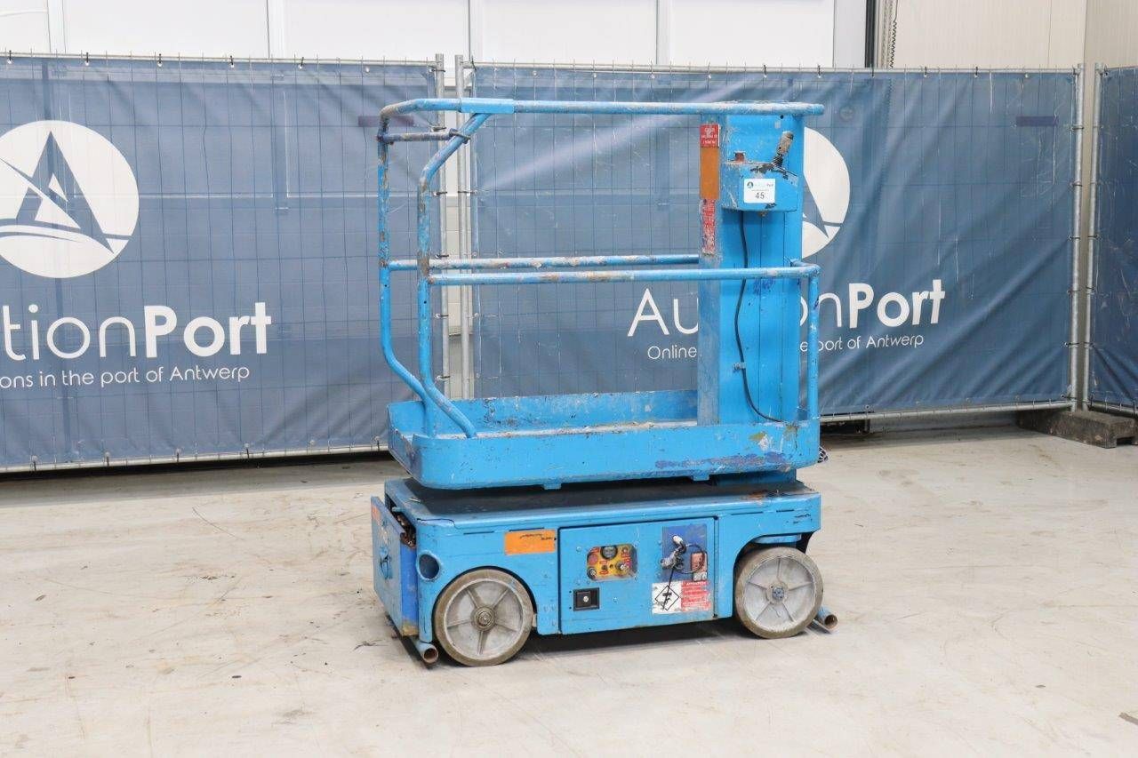 Mast lift Upright TM12 Electric 227kg 5.7m 