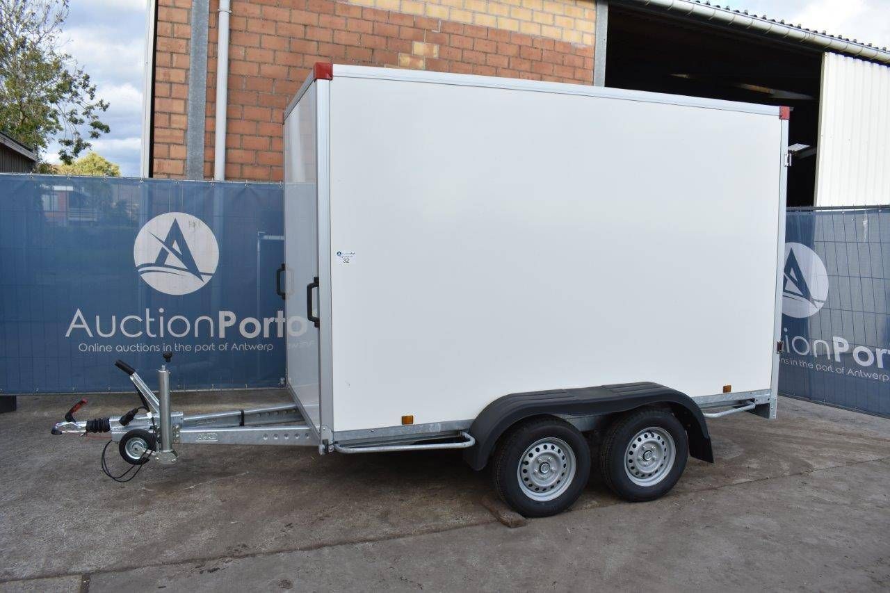 Geschlossener Anhänger Elektroanhänger 2000kg 300x150x180cm Neu