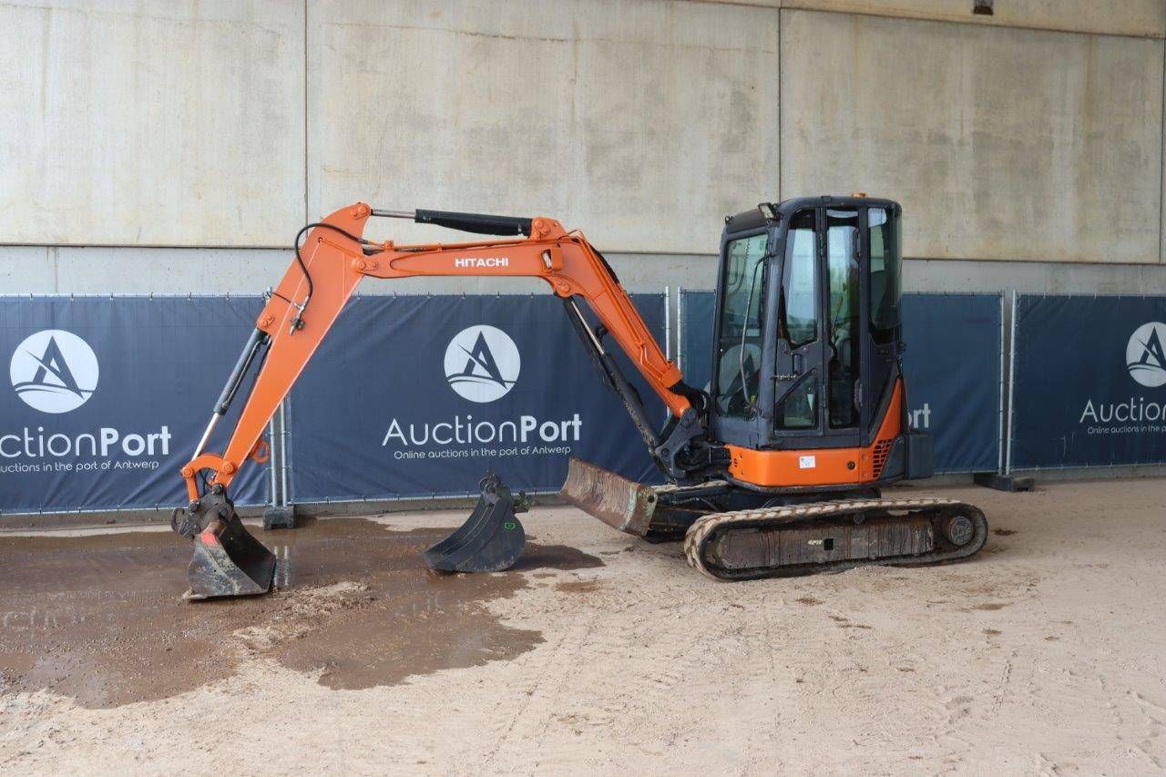 Crawler excavator Hitachi AX38U-5 Diesel 30hp 2013