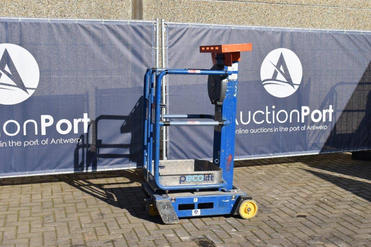 Peco Lift Power Towers Manual 3.5m