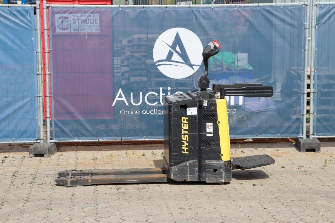 Pallet truck Hyster P2.0S Electric 2000kg 2017
