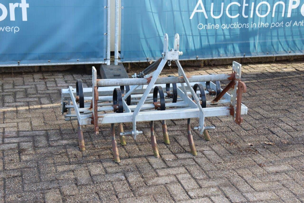 Cultivator