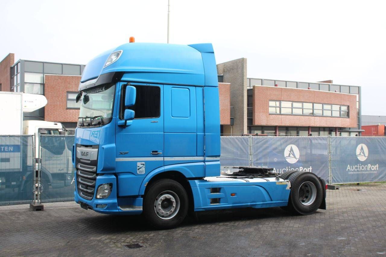 Chassis Cabin DAF XF 106.480 Diesel 480hp 2018