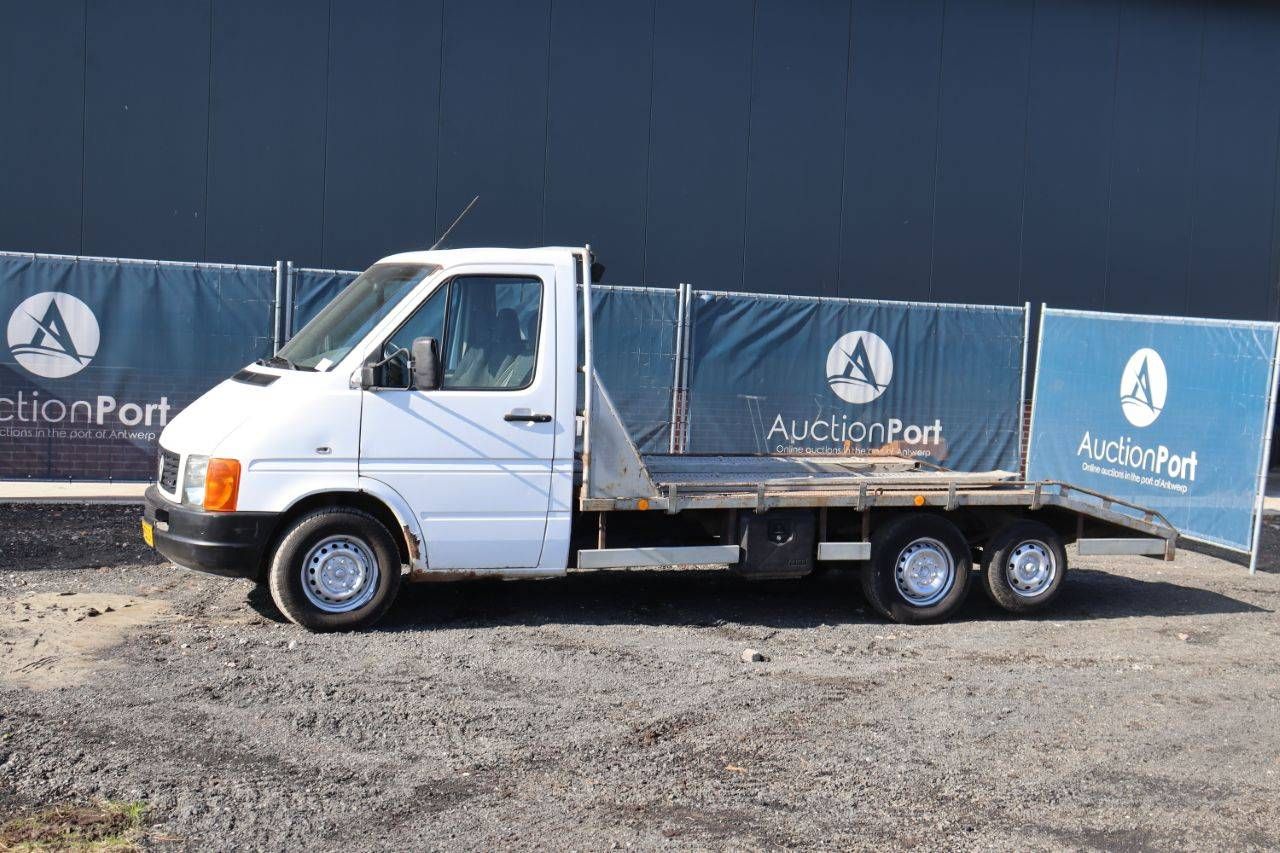 Car Transporter Truck Volkswagen DTI Diesel 2001