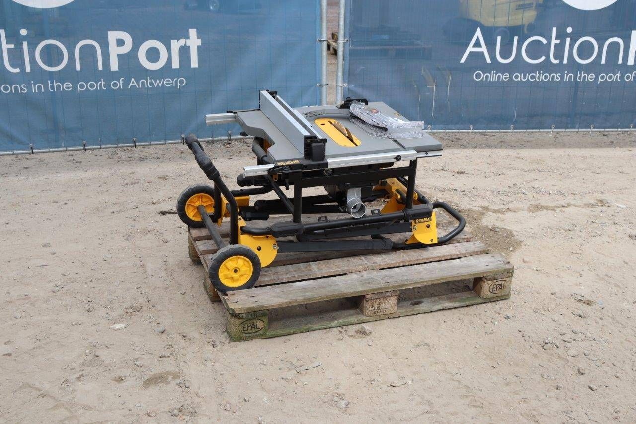 Circular saw DeWalt DWE7492-QS Electric 2000W folding workbench New