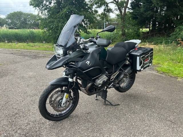 Motorcycle BMW R 1200 GS ADVENTURE Petrol 2011 (Margin)