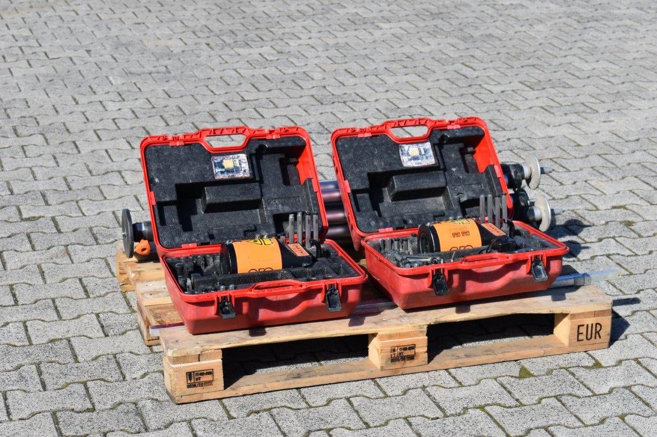Construction lasers GEO KL-81 2 pieces