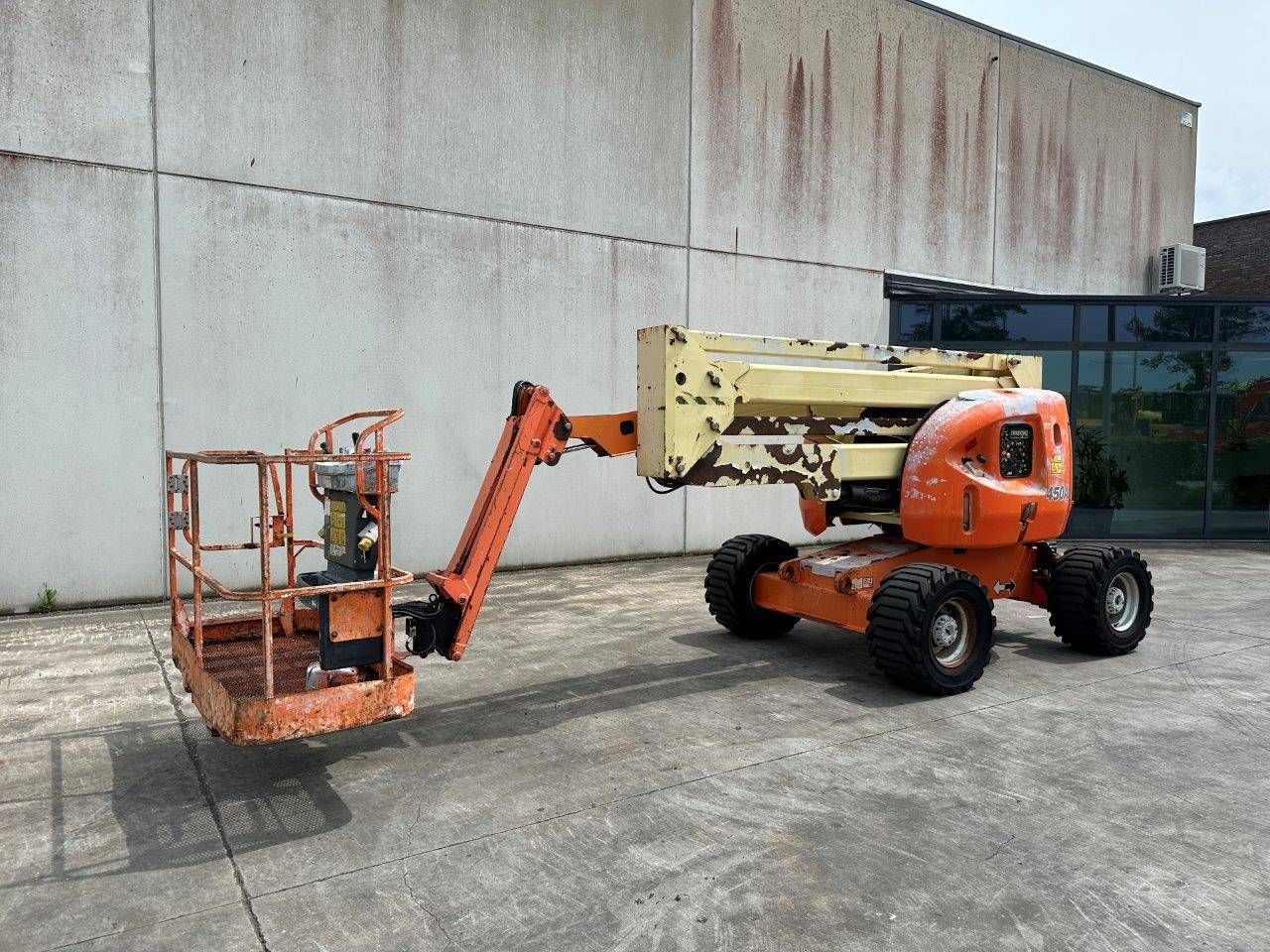Telescopic articulated boom lift JLG 450AJ Diesel 230kg 15m 2007