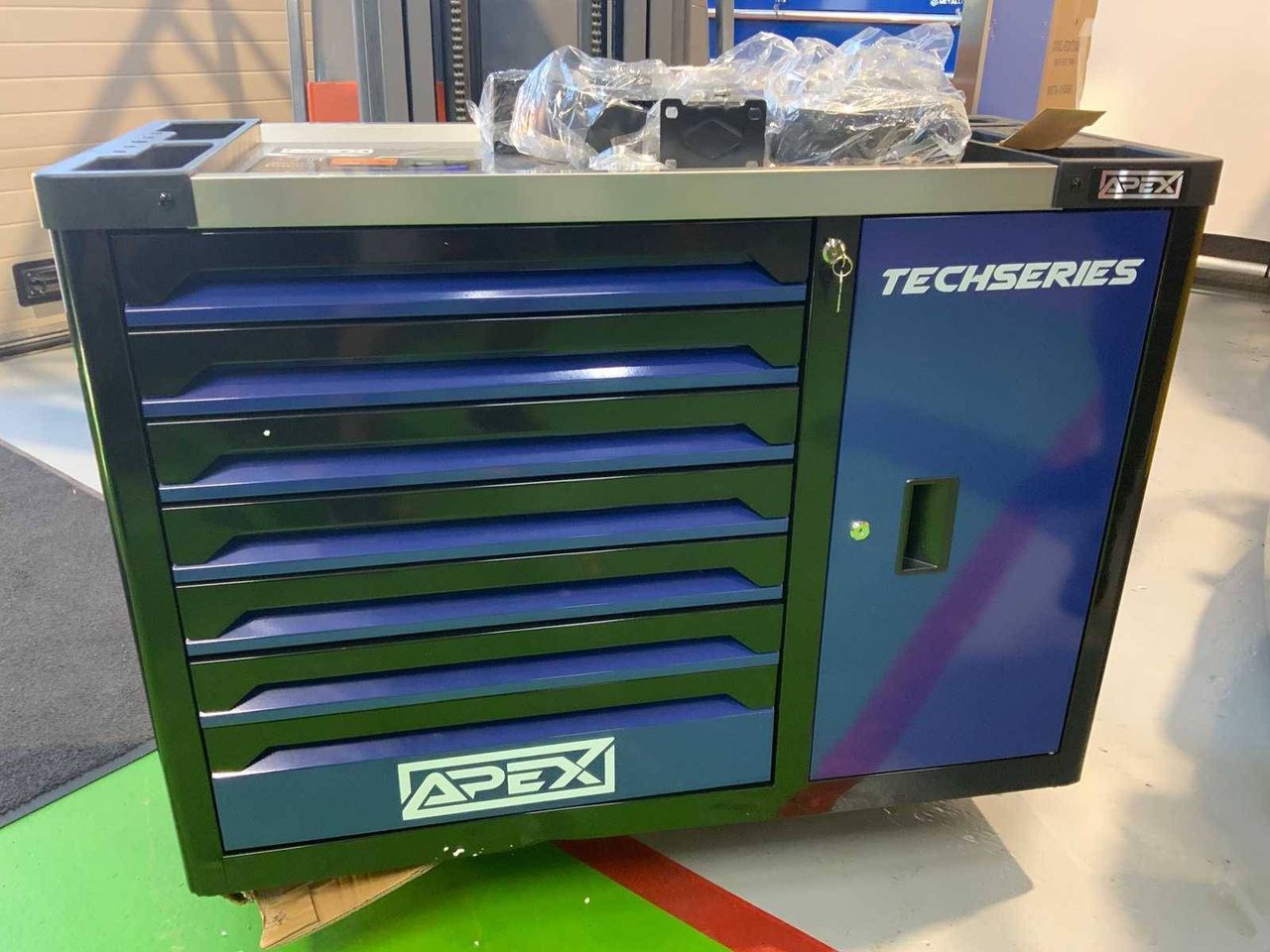 Apex Tool Trolley 7 Drawers New