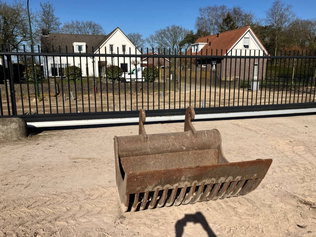 Rubble bucket CW30 125cm