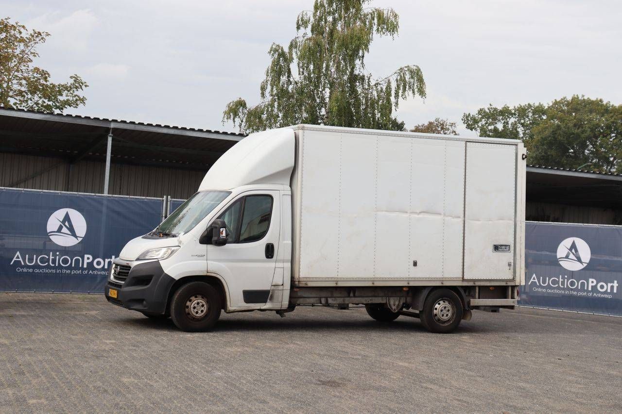 Bakwagen Vrachtwagen Fiat Ducato Diesel 177pk 2019