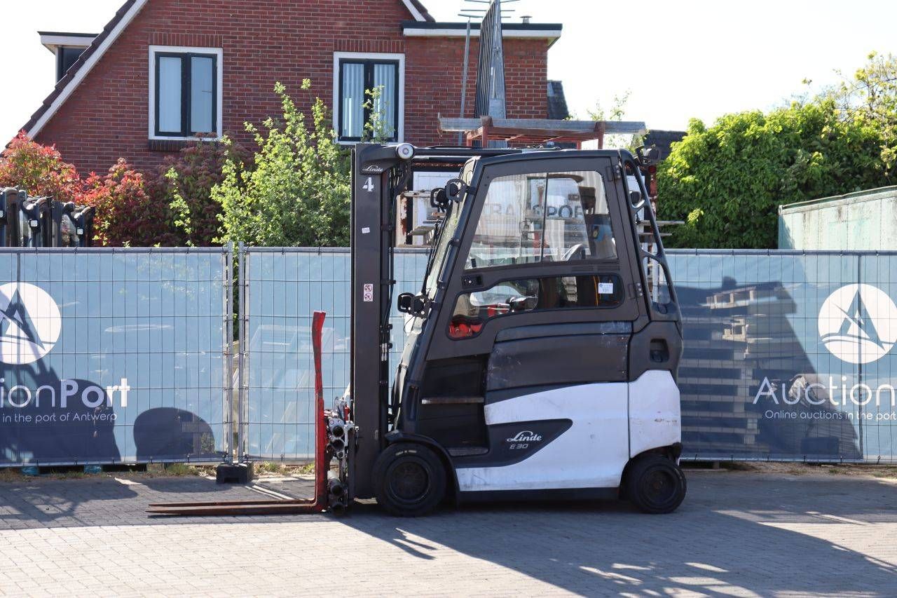 Linde E30HL-01/600 Electric Forklift 3000kg 4.14m 2020